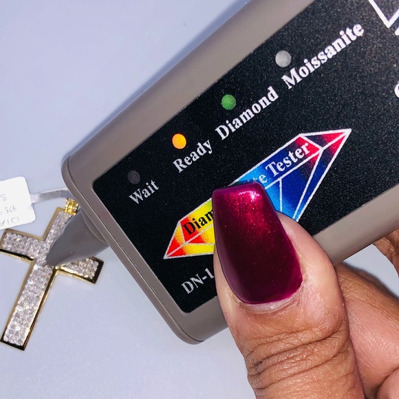 Natural Real Diamond Cross pendant NOT CZ! Comes w/ authenticity card! huge sale - Picture 5 of 12